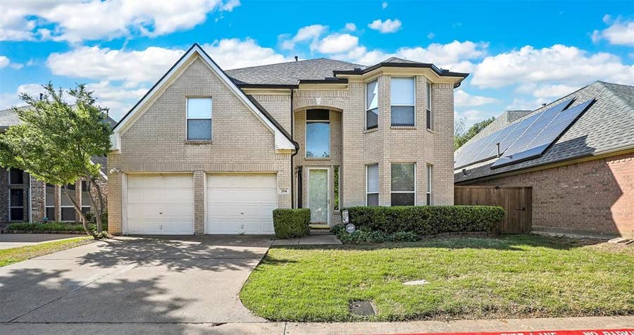 Property photo for 204 Arbor Creek Drive, Euless, TX