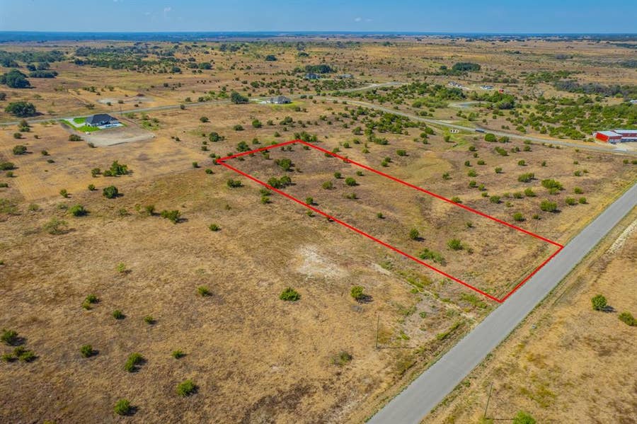 Property photo for 514 Hollow Drive, Lipan, TX