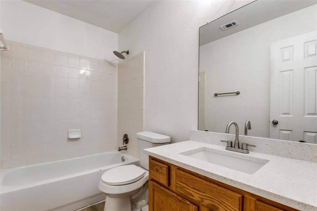 4153 Cherry Ridge Drive, Frisco, TX 75035 4153 Cherry Ridge Drive, Frisco, TX 75035