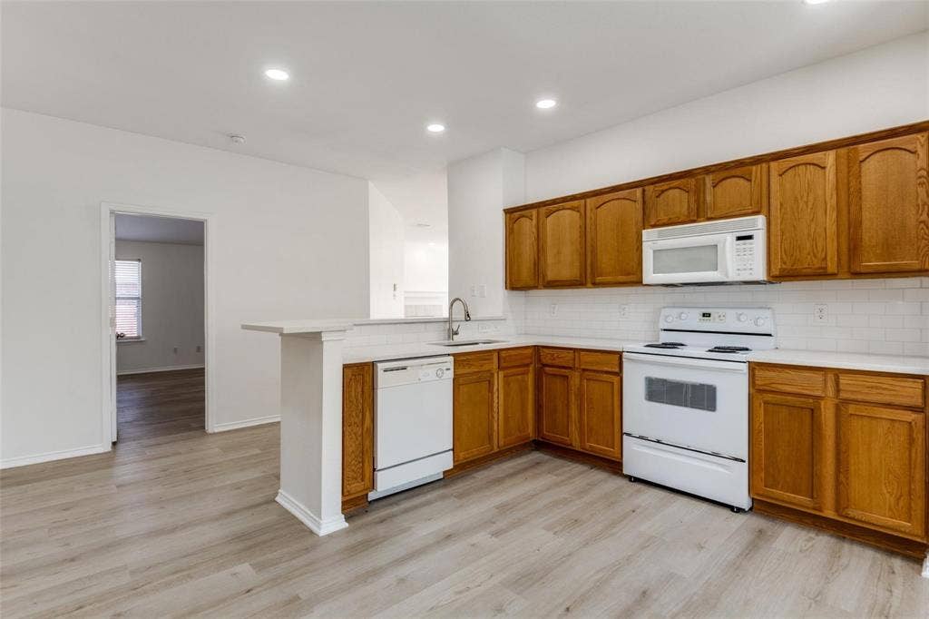 4153 Cherry Ridge Drive, Frisco, TX 75035 4153 Cherry Ridge Drive, Frisco, TX 75035