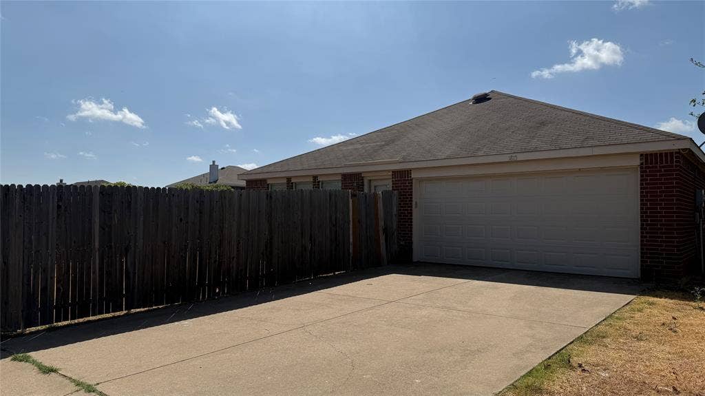 1815 Shanna Drive, Lancaster, TX 75134 1815 Shanna Drive, Lancaster, TX 75134