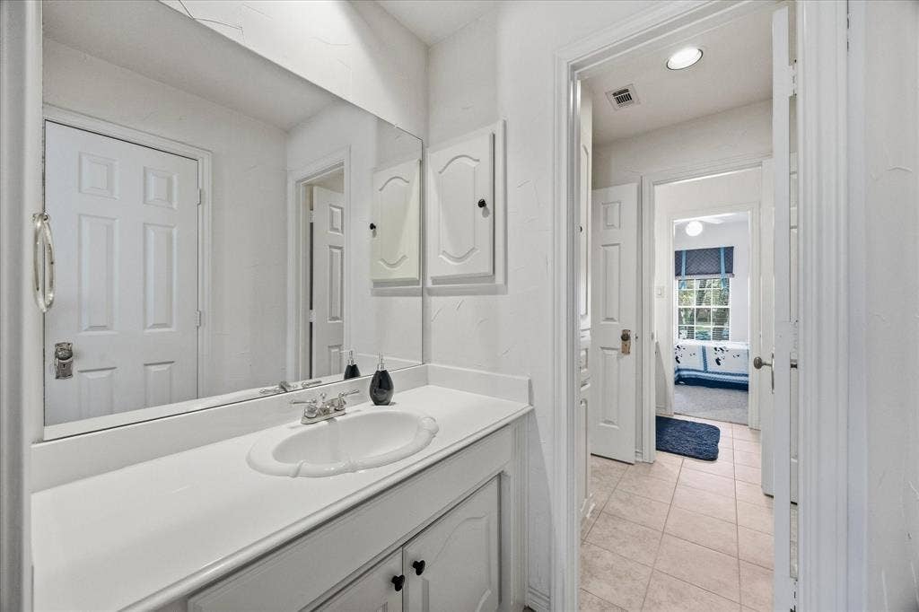 4660 Greenbriar Court, Rockwall, TX 75032