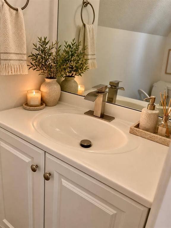 800 Fallen Leaf Court, Irving, TX 75063 800 Fallen Leaf Court, Irving, TX 75063