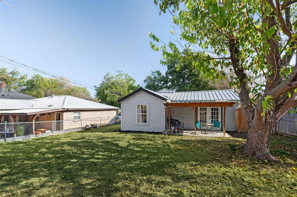 8311 Whitney Drive, White Settlement, TX 76108 8311 Whitney Drive, White Settlement, TX 76108