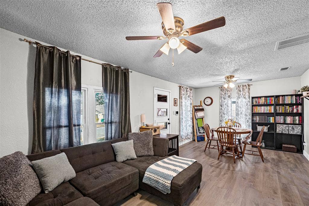 8311 Whitney Drive, White Settlement, TX 76108 8311 Whitney Drive, White Settlement, TX 76108