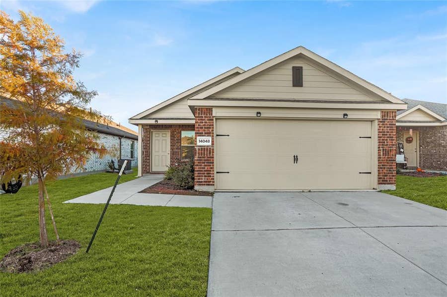 Property photo for 14048 Earlham Street, Pilot Point, TX