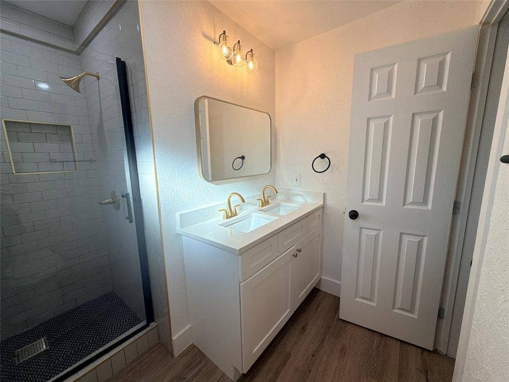 2309 Ballycastle Drive, Dallas, TX 75228 2309 Ballycastle Drive, Dallas, TX 75228