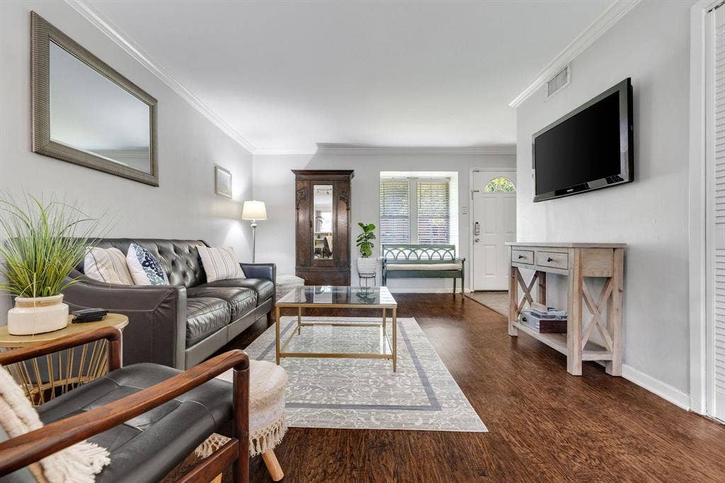 7605 Woodthrush Drive, Dallas, TX 75230 7605 Woodthrush Drive, Dallas, TX 75230