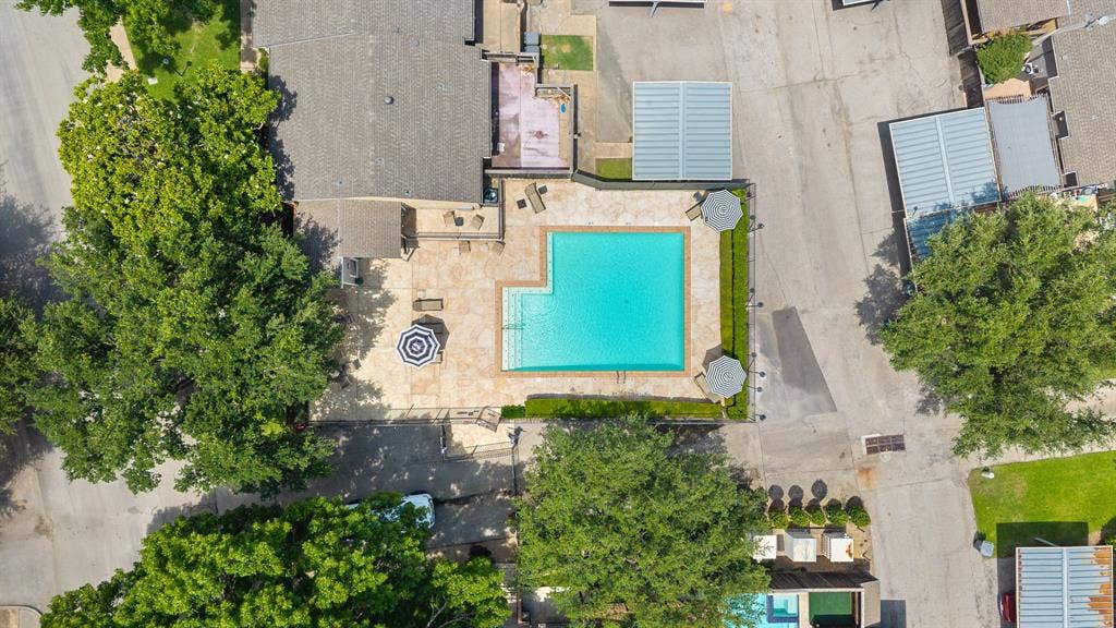 7605 Woodthrush Drive, Dallas, TX 75230 7605 Woodthrush Drive, Dallas, TX 75230
