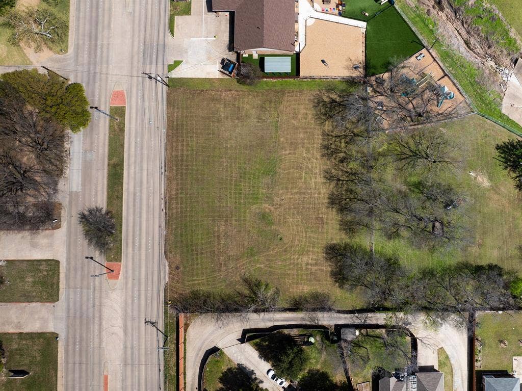 330 Town East Boulevard, Sunnyvale, TX 75182 330 Town East Boulevard, Sunnyvale, TX 75182