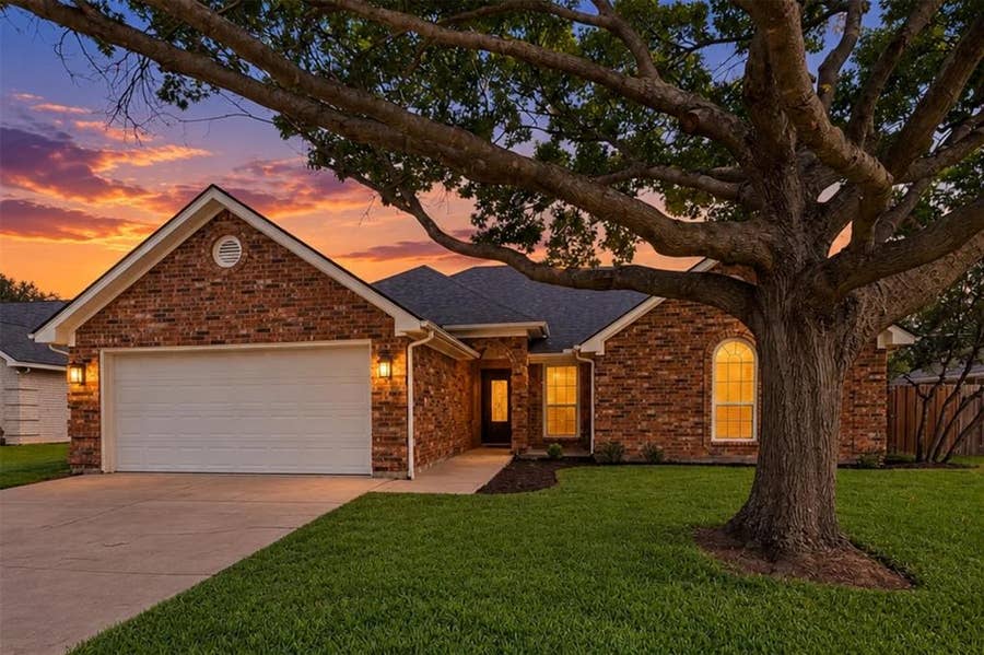 Property photo for 332 College Street S, Keller, TX