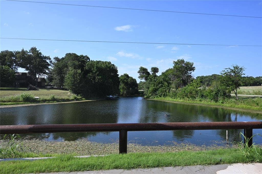 5004 Bluegrass Lane, Azle, TX 76020 5004 Bluegrass Lane, Azle, TX 76020