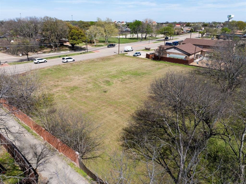 330 Town East, Sunnyvale, TX 75182 330 Town East, Sunnyvale, TX 75182
