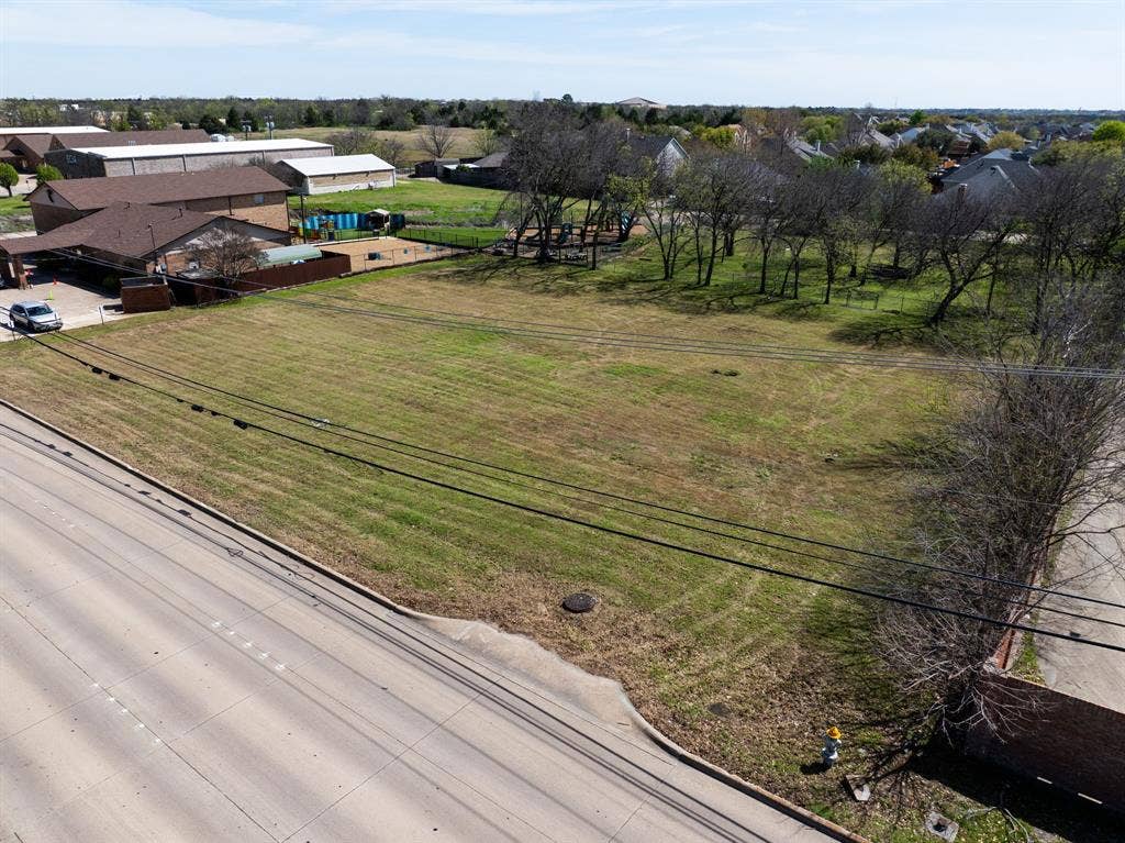 330 Town East, Sunnyvale, TX 75182 330 Town East, Sunnyvale, TX 75182