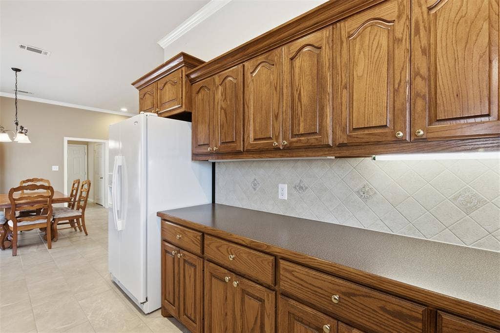 103 Crestway Drive, #26, Cedar Hill, TX 75104