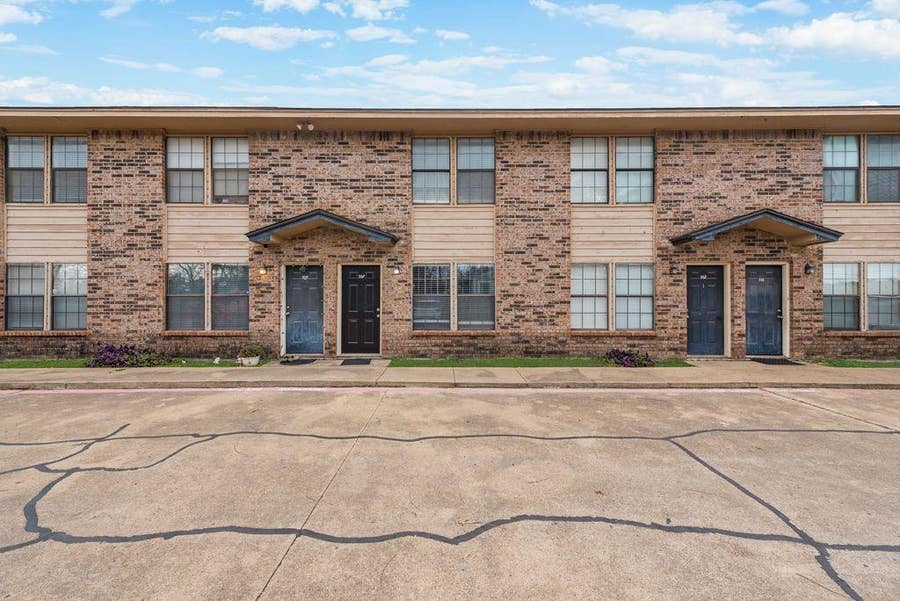Property photo for 600 Grand, #108, Arlington, TX