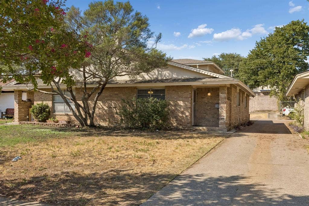 2413 Woodoak Court, Irving, TX 75060 2413 Woodoak Court, Irving, TX 75060