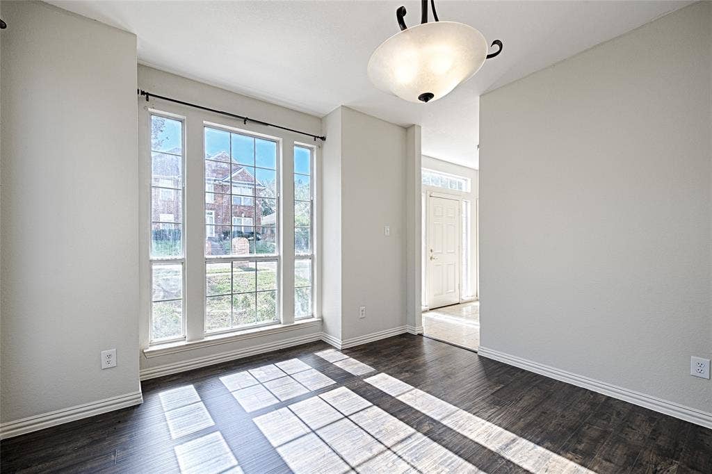 2325 Havard Oak Drive, Plano, TX 75074 2325 Havard Oak Drive, Plano, TX 75074
