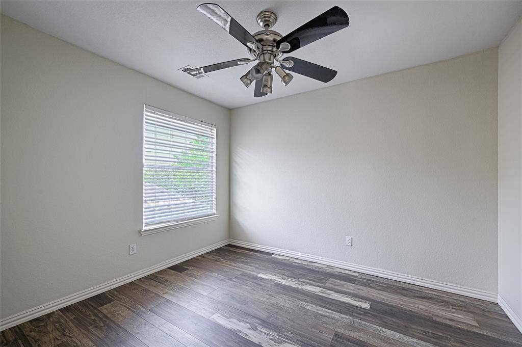 2325 Havard Oak Drive, Plano, TX 75074 2325 Havard Oak Drive, Plano, TX 75074