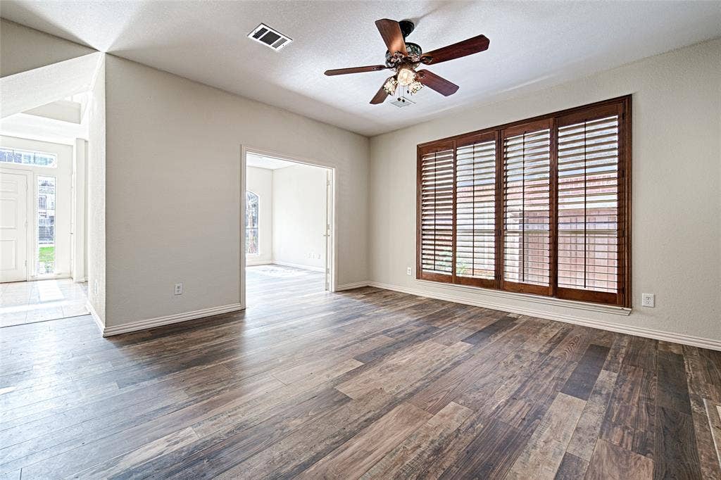 2325 Havard Oak Drive, Plano, TX 75074 2325 Havard Oak Drive, Plano, TX 75074