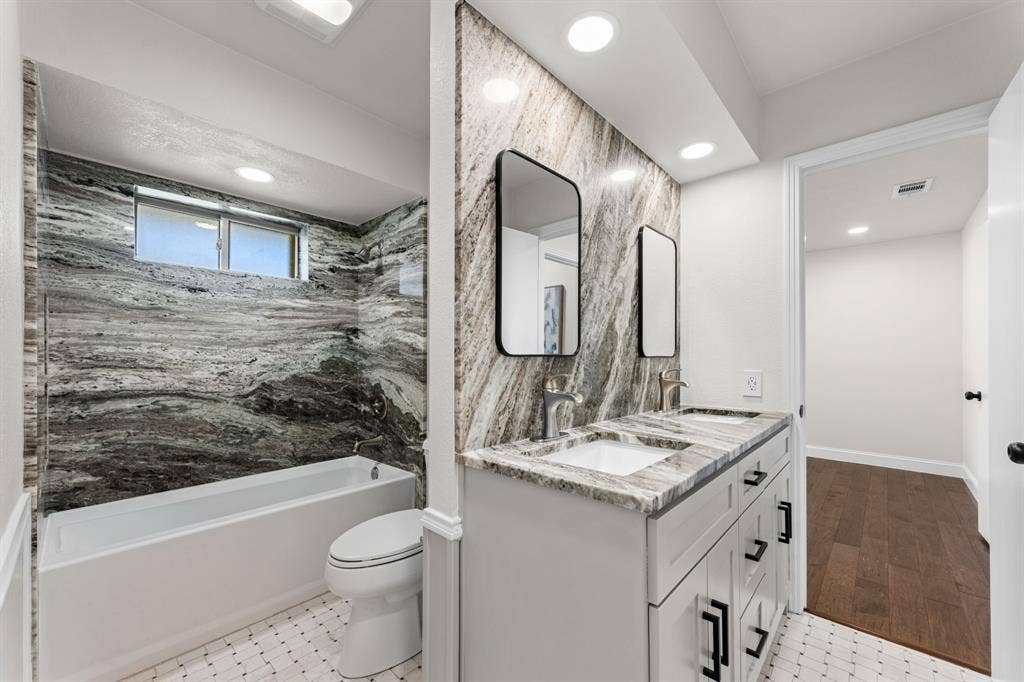 3946 Candlenut Lane, Dallas, TX 75244