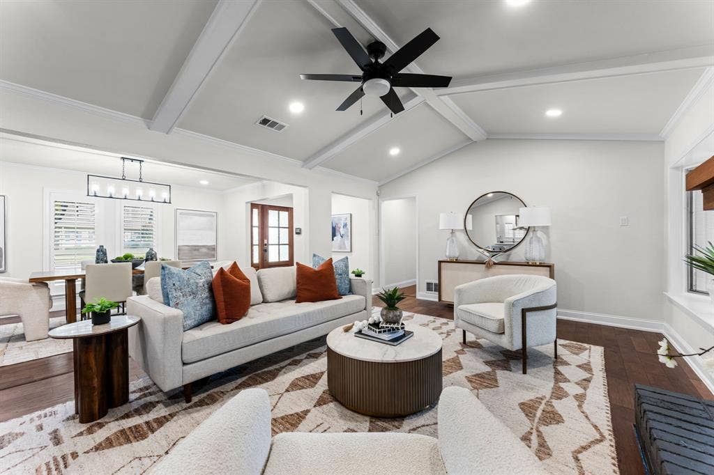 3946 Candlenut Lane, Dallas, TX 75244