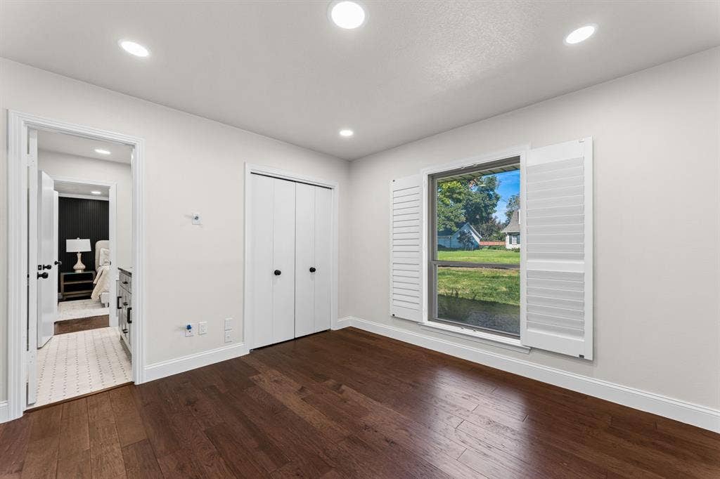 3946 Candlenut Lane, Dallas, TX 75244