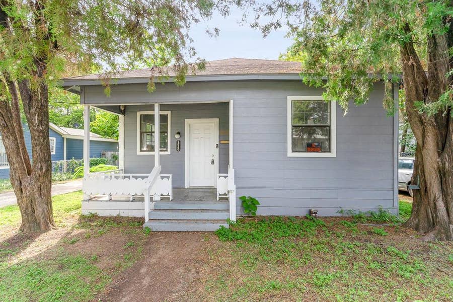 Property photo for 2630 Lenway Street, Dallas, TX