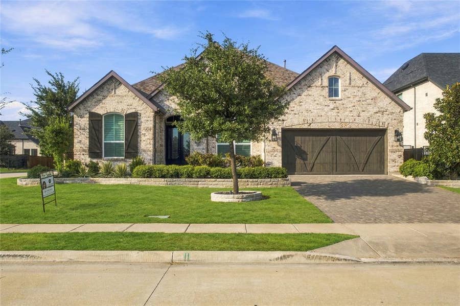 Property photo for 3051 Meadow Dell Drive, Prosper, TX