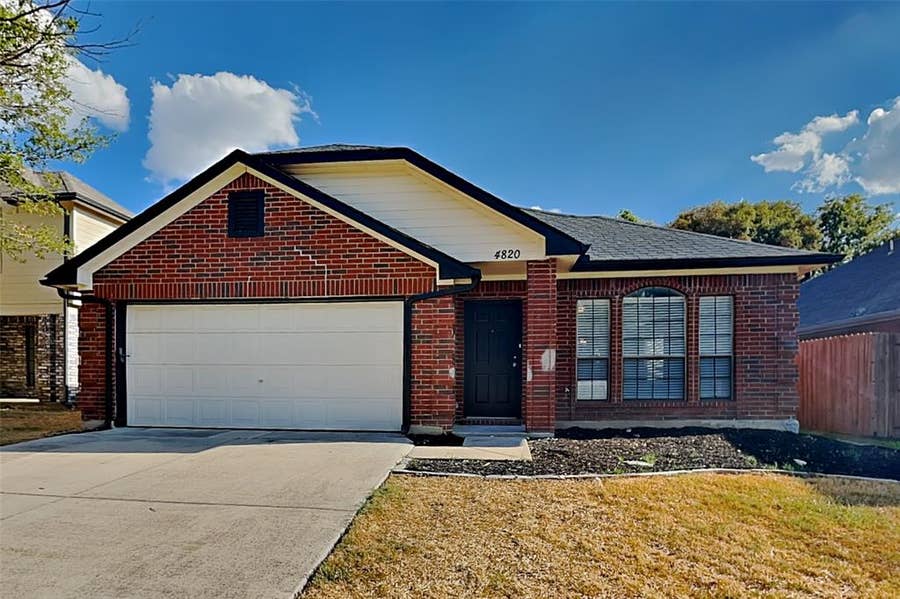 Property photo for 4820 Ashton Avenue, Fort Worth, TX