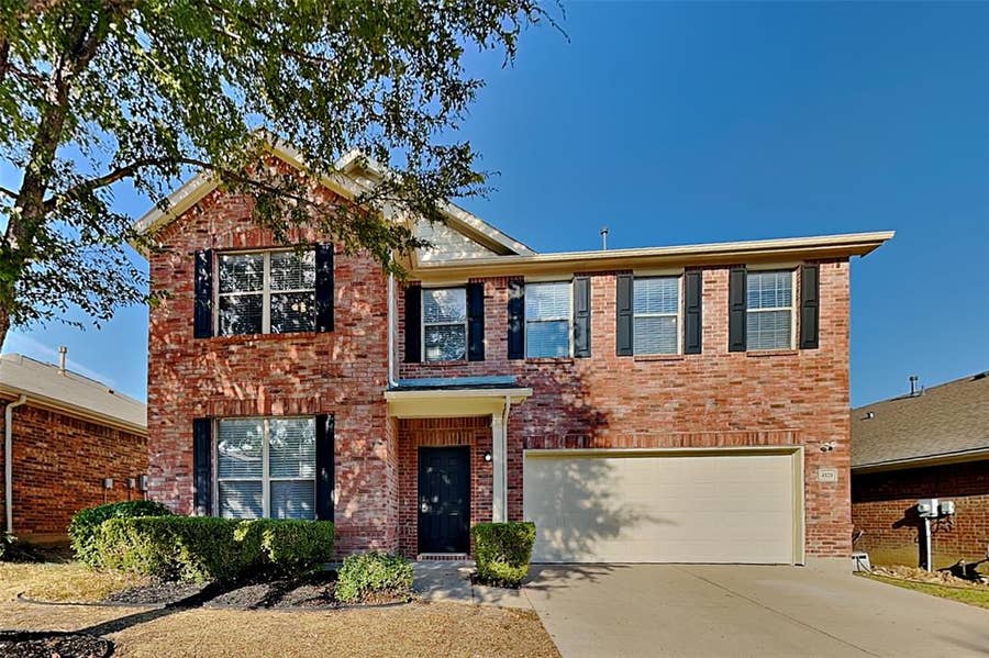 Property photo for 4328 Highgate Road, Fort Worth, TX