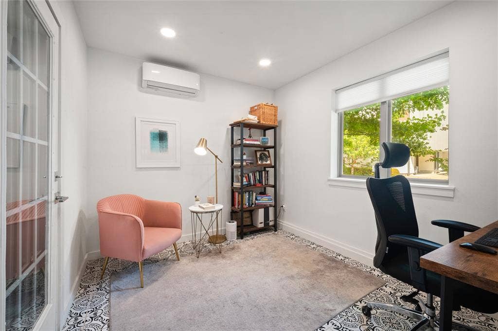 5708 Bryan Parkway, #A, Dallas, TX 75206