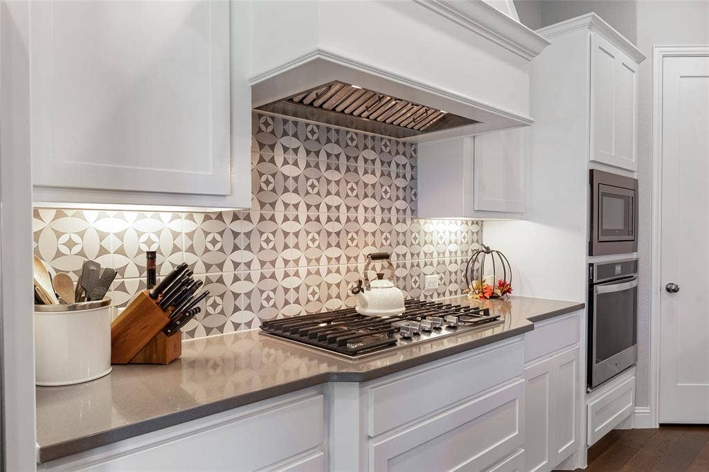 1570 Turnberry Drive, Prosper, TX 75078 1570 Turnberry Drive, Prosper, TX 75078