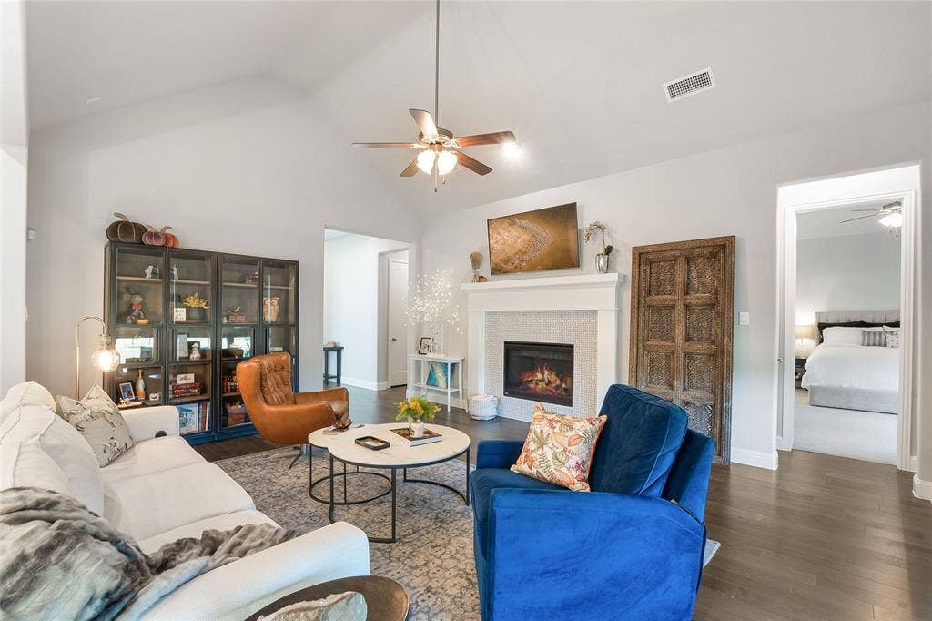 1570 Turnberry Drive, Prosper, TX 75078 1570 Turnberry Drive, Prosper, TX 75078