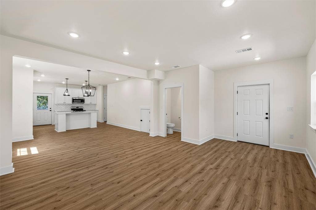 1616 N 17th Street, Waco, TX 76707 1616 N 17th Street, Waco, TX 76707