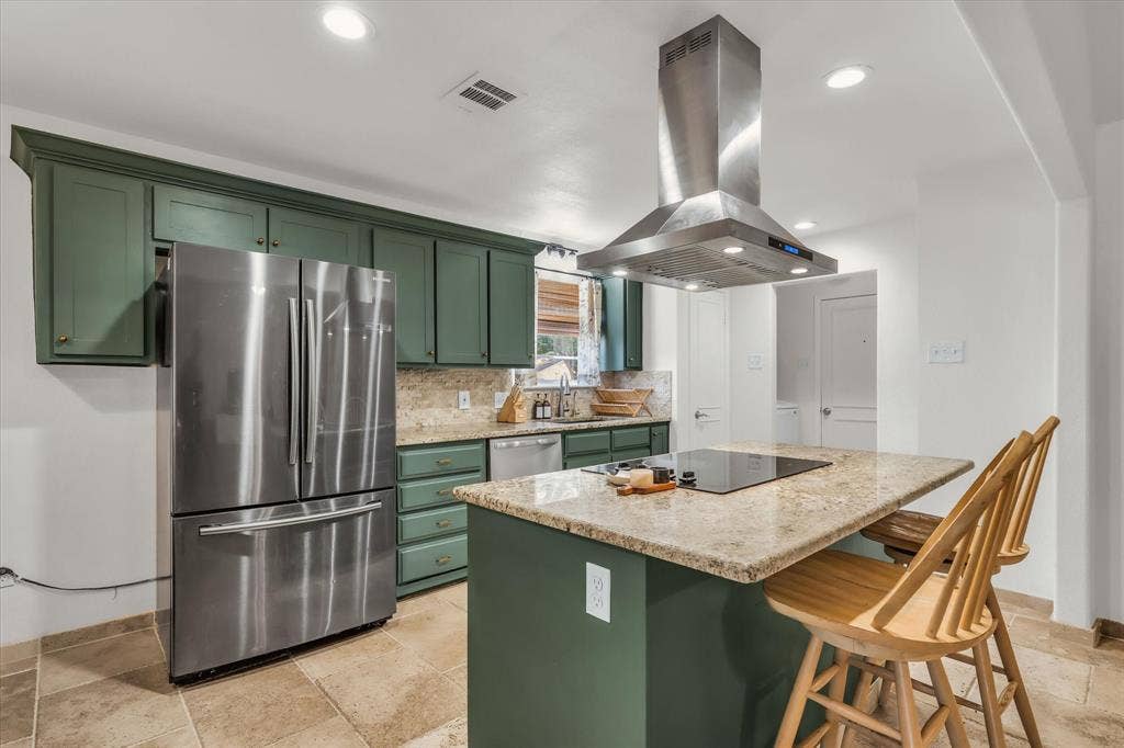 213 Travis Lane, Hewitt, TX 76643 213 Travis Lane, Hewitt, TX 76643