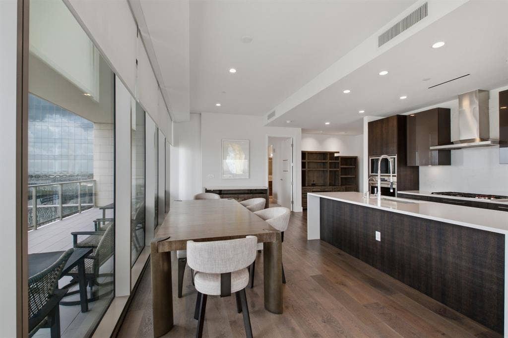 7901 Windrose Avenue, #1201, Plano, TX 75024 7901 Windrose Avenue, #1201, Plano, TX 75024