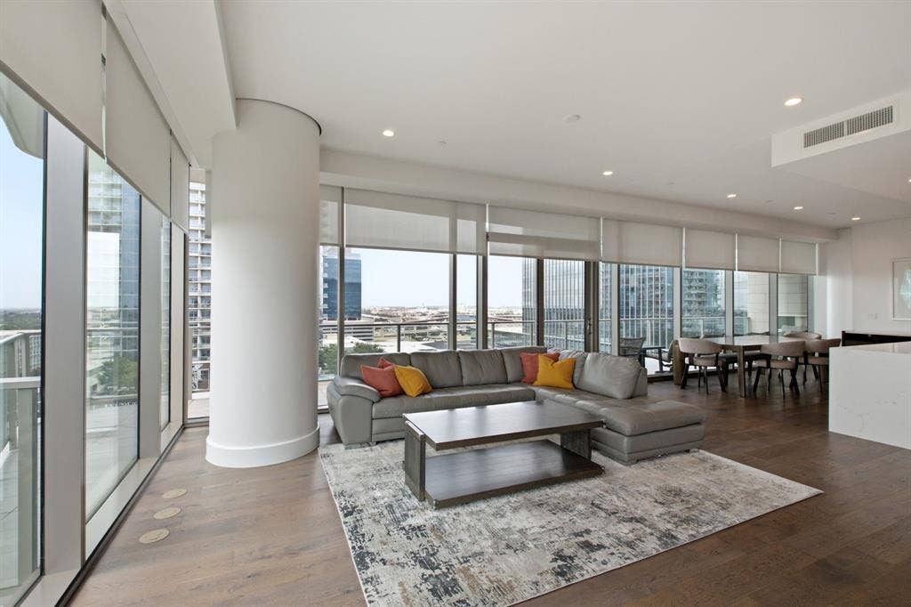 7901 Windrose Avenue, #1201, Plano, TX 75024 7901 Windrose Avenue, #1201, Plano, TX 75024