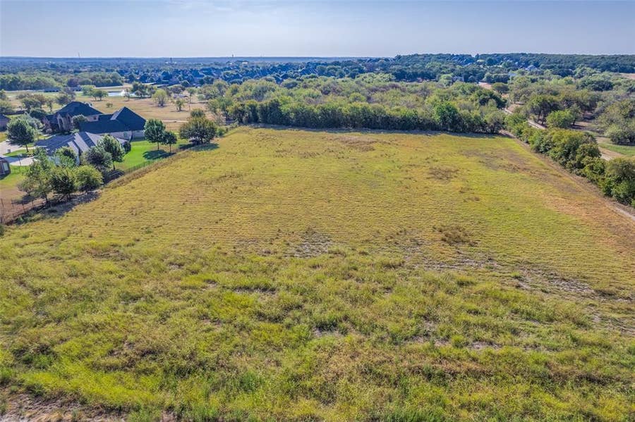 Property photo for 10812 County Road 1020, Burleson, TX
