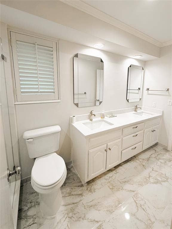 2304 Skipwith Drive, Plano, TX 75023 J&J bathroom