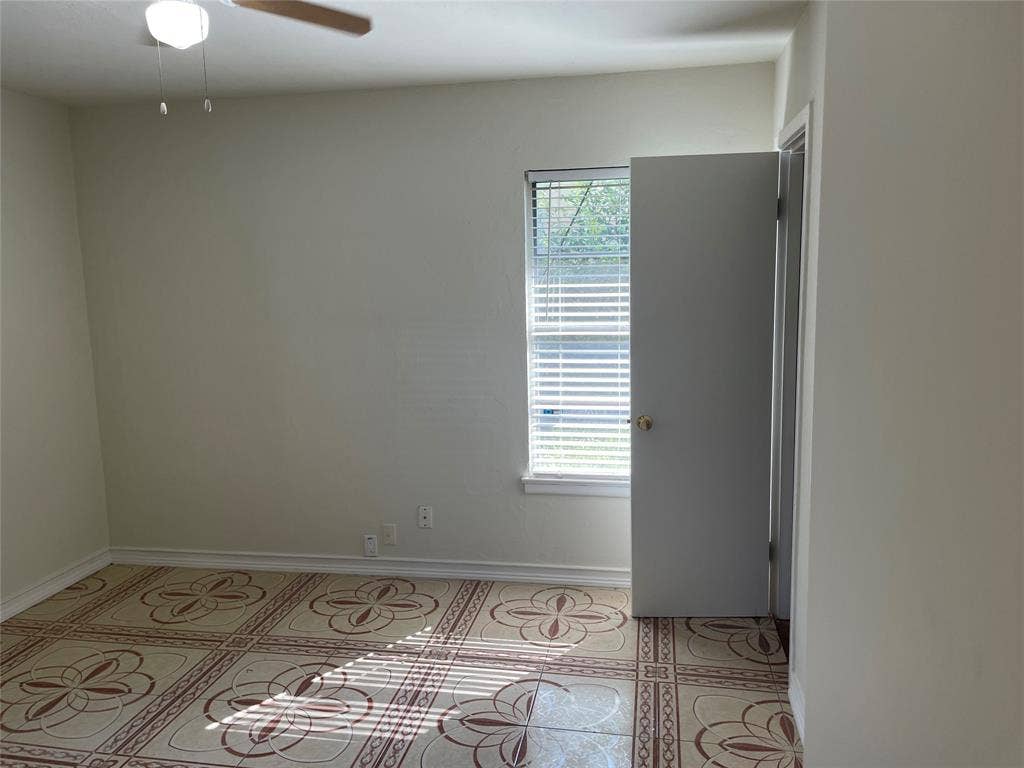 1512 Hilltop Drive, Garland, TX 75042 1512 Hilltop Drive, Garland, TX 75042