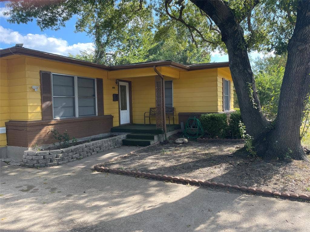 1512 Hilltop Drive, Garland, TX 75042 1512 Hilltop Drive, Garland, TX 75042