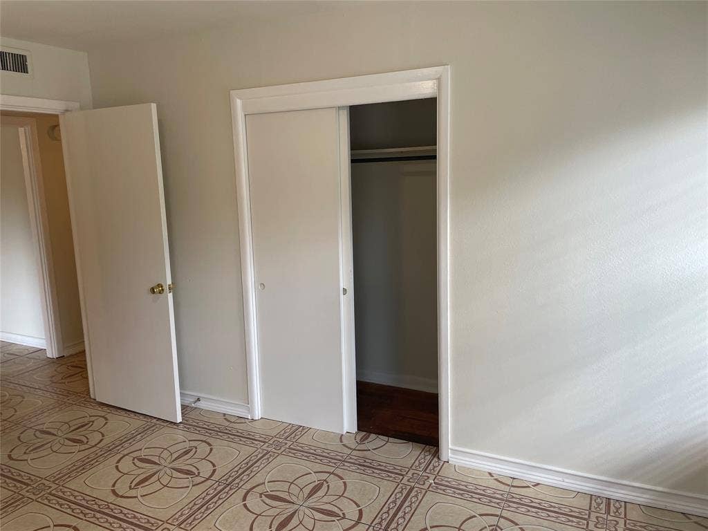 1512 Hilltop Drive, Garland, TX 75042 1512 Hilltop Drive, Garland, TX 75042