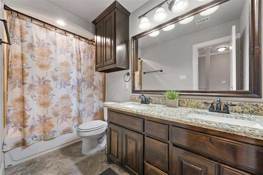 2109 Therese, Waco, TX 76712 2109 Therese, Waco, TX 76712