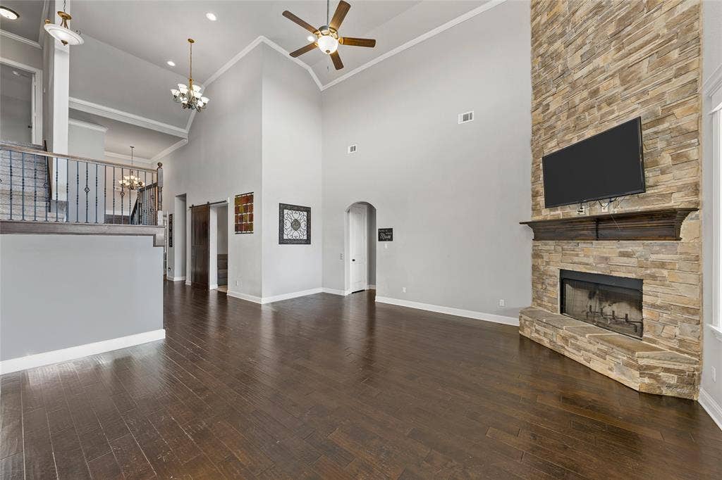 2109 Therese, Waco, TX 76712 2109 Therese, Waco, TX 76712