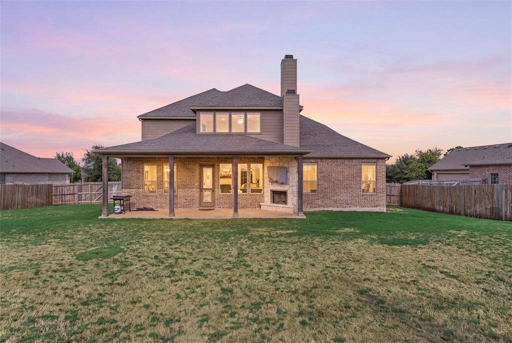 2109 Therese, Waco, TX 76712 2109 Therese, Waco, TX 76712