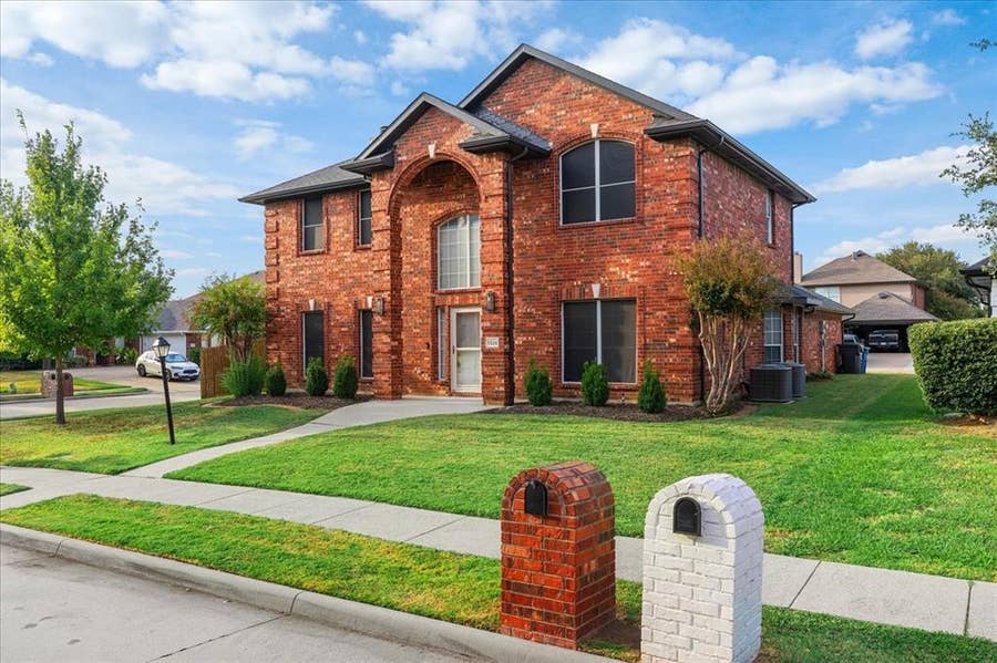 Property photo for 1326 Woodmoor Drive, Allen, TX