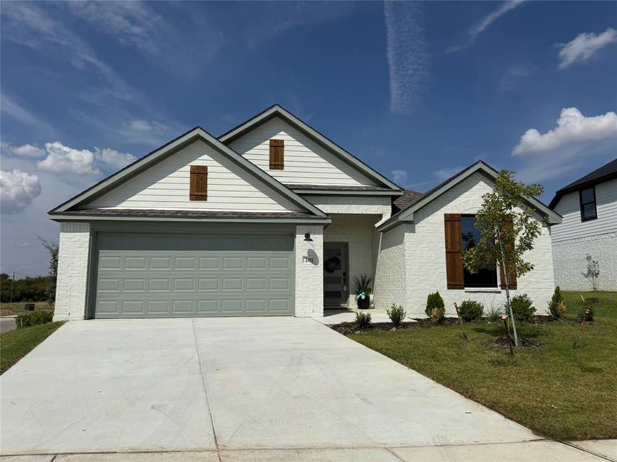 Property photo for 201 Reliance Road, Godley, TX