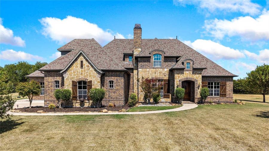 Property photo for 4840 Serenity Trail, McKinney, TX