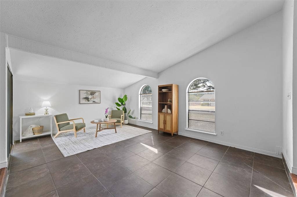 1515 Cherokee Trail, Plano, TX 75023 1515 Cherokee Trail, Plano, TX 75023